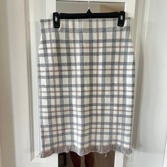 NWT Club Monaco Italian Yarn Zina Skirt in Jupe Size Medium Color black White - Picture 1 of 4